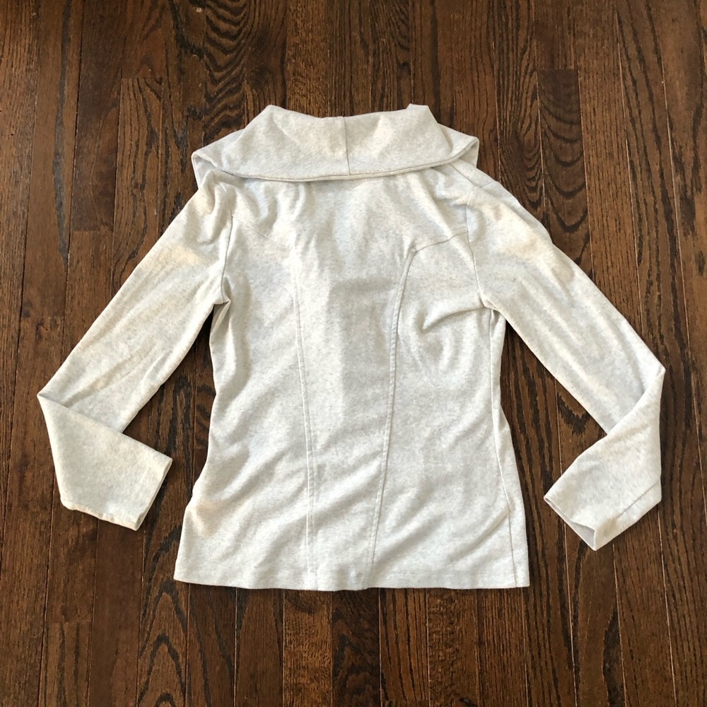 Banana Republic Women’s XS Gray Cowl Neck Asymmetrical Sweatshirt Jacket Pockets - Picture 8 of 9